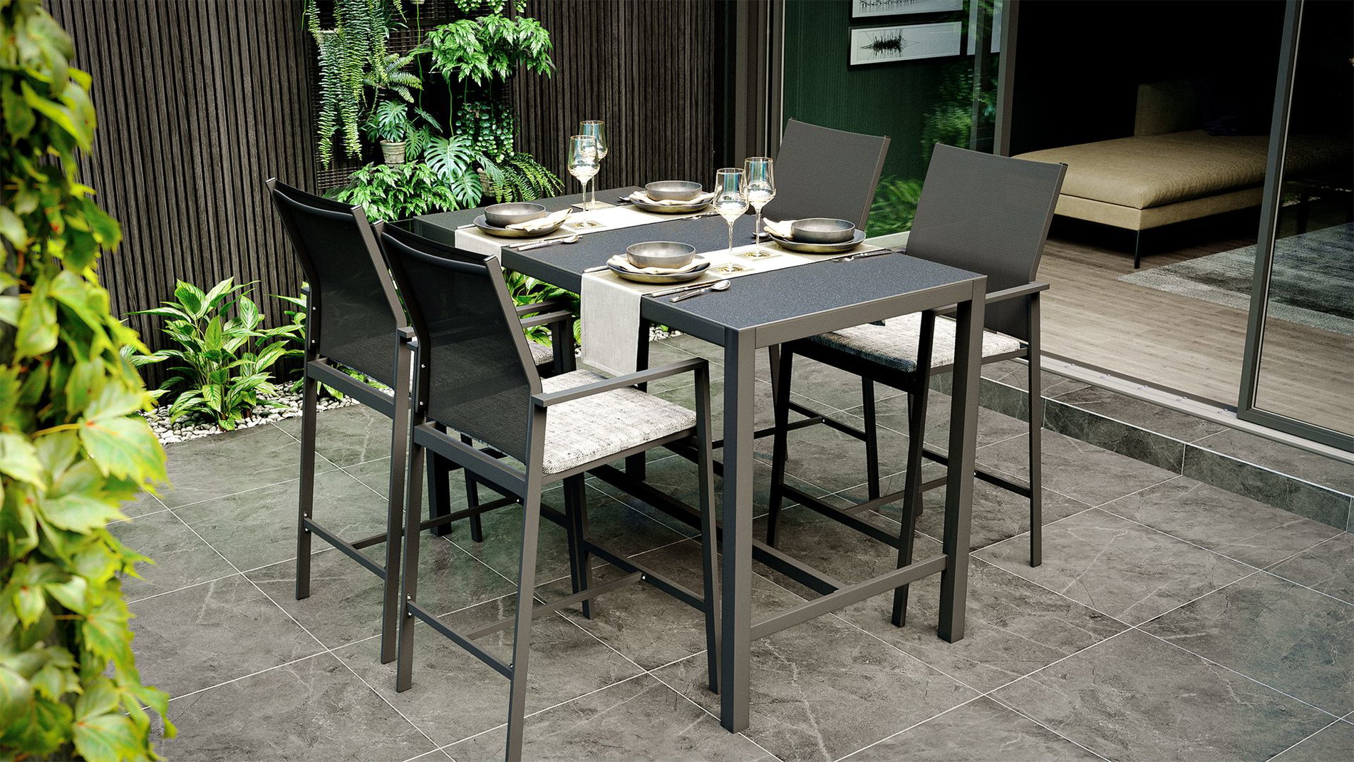Kali Dining M
